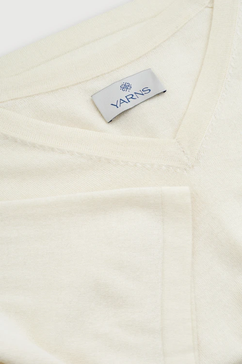 t-shirt_z_jedwabiu_i_kaszmiru_ecru.jpg