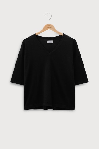 t-shirt_z_jedwabiu_i_kaszmiru_czarny.jpg