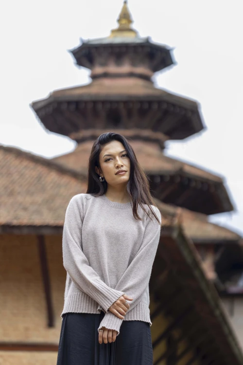 sweter_kaszmirowy_taupe.jpg