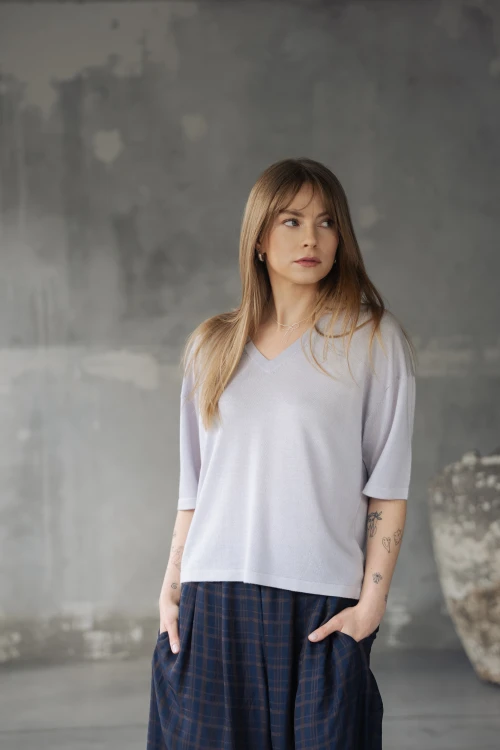 t-shirt_z_jedwabiu_i_kaszmiru_szary.jpg